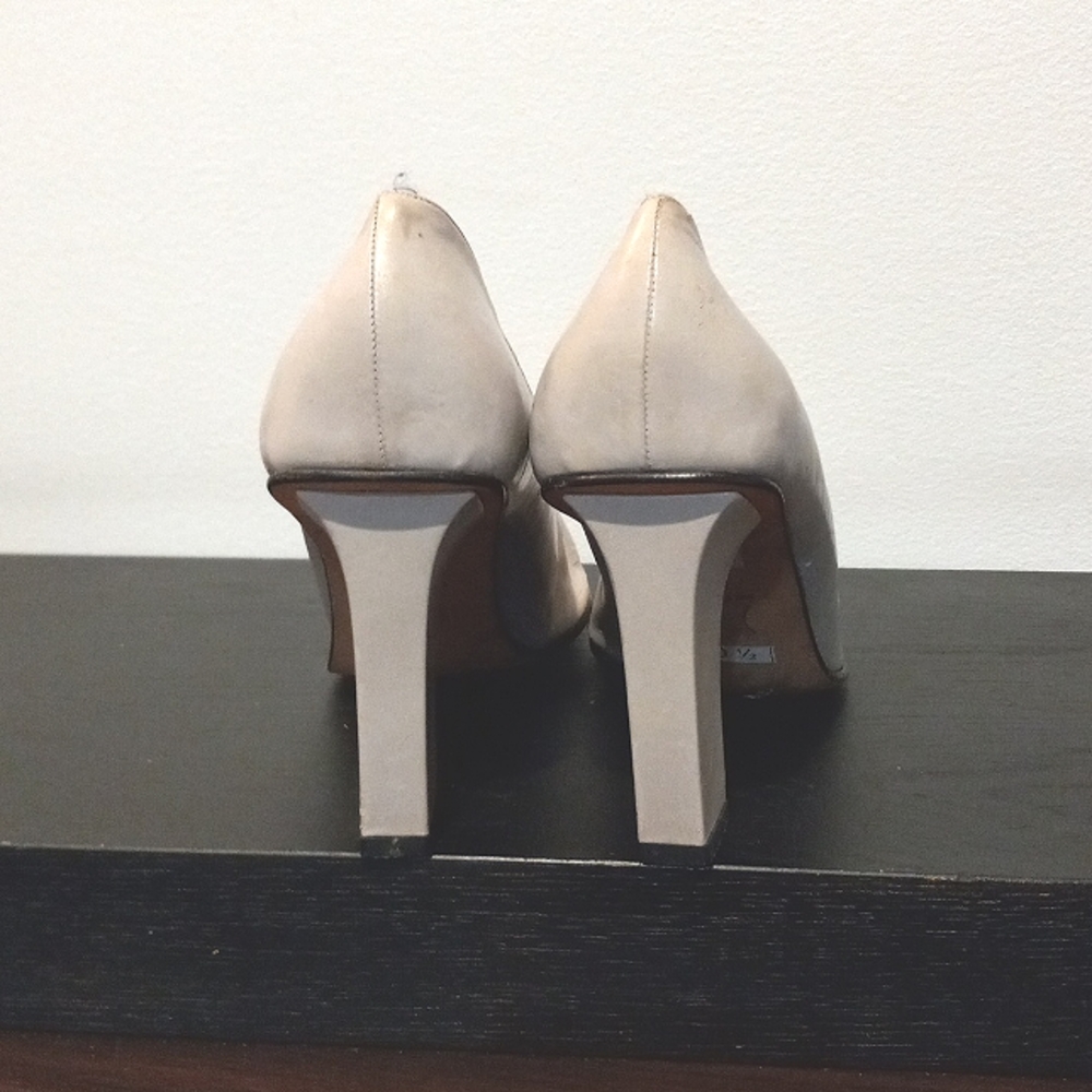 Vtg FENDI heels - Picture 7 of 12